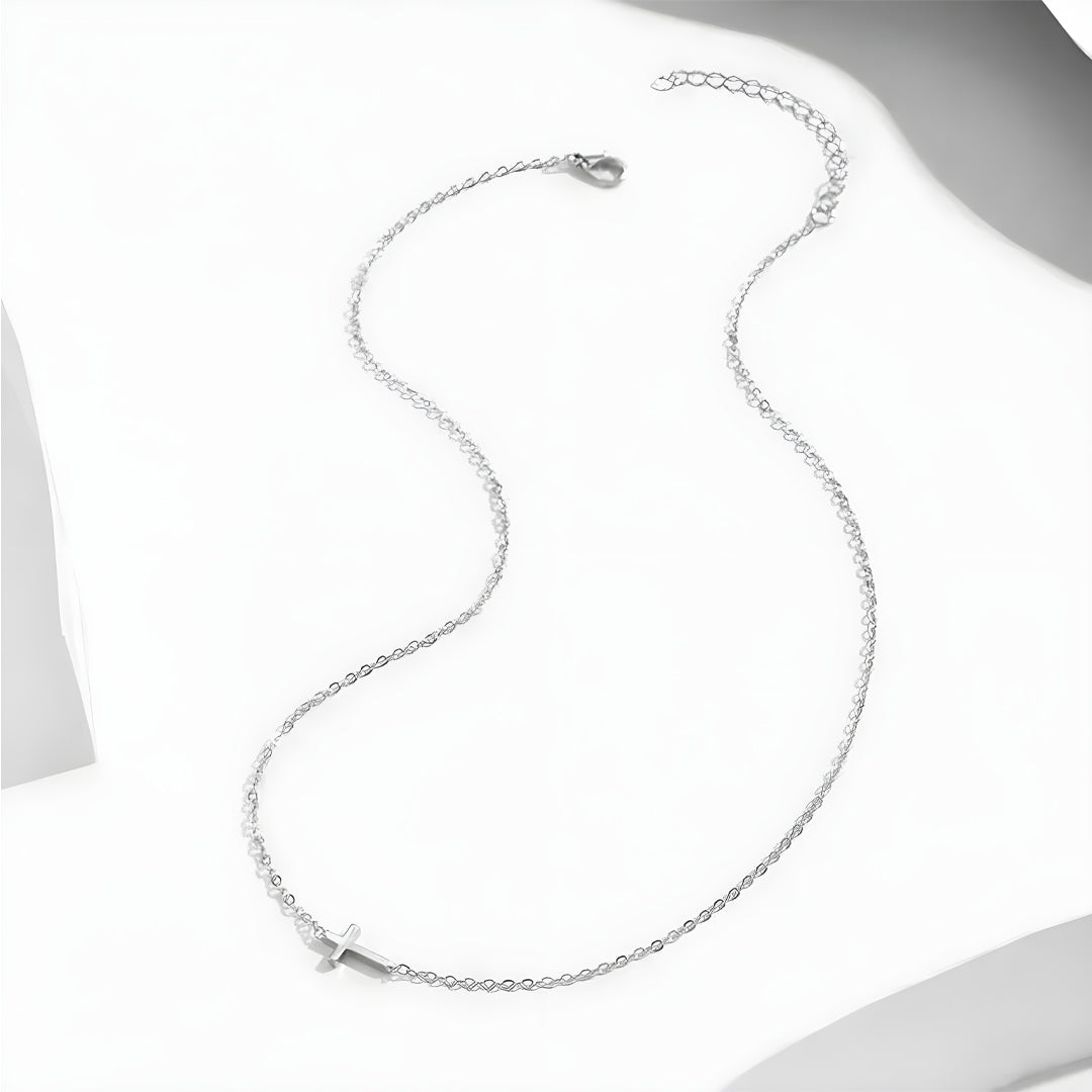 Collier Croix Argent – Design Classique