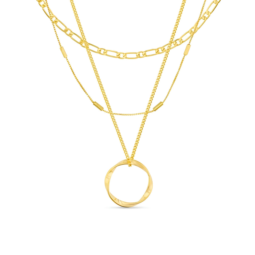 Collier Cercle Ouvert à Trois Rangs en Or