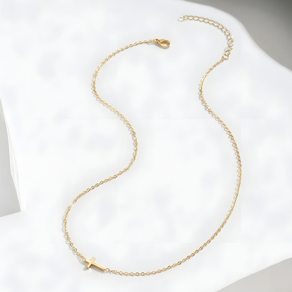 Collier Croix Or – Design Classique