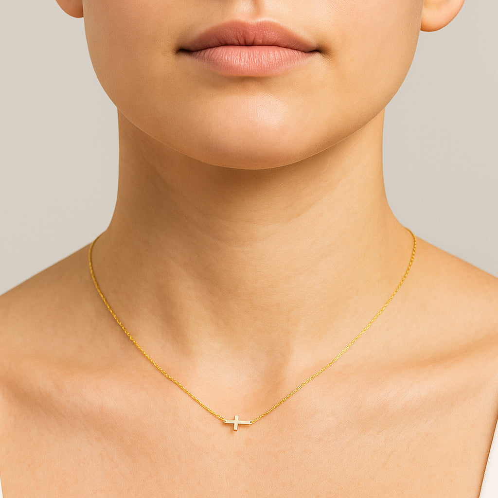 Collier Croix Or – Design Classique