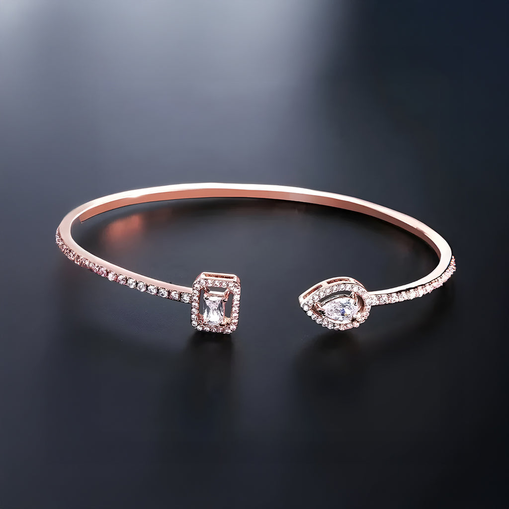Manchette Rose Intemporelle – Élégance Moderne