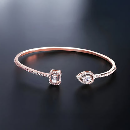 Manchette Rose Intemporelle – Élégance Moderne